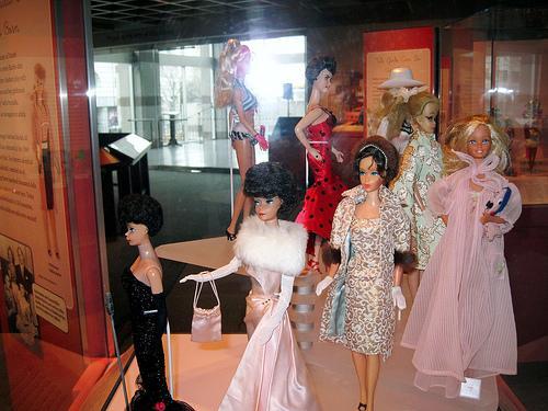  International Dolls Museum
